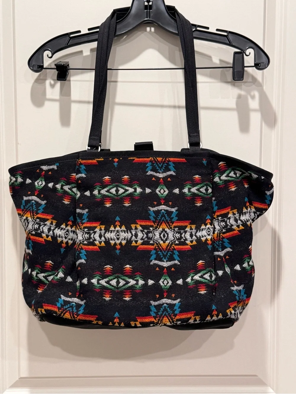 Pendleton Aztec Southwestern Geometric Tote Bag Wool blend Exterior – NWOT